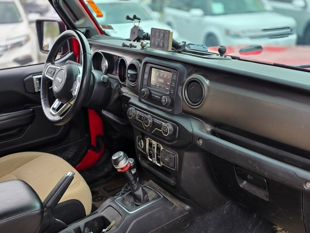 2020 Jeep Gladiator Sport - 22976863 - 2