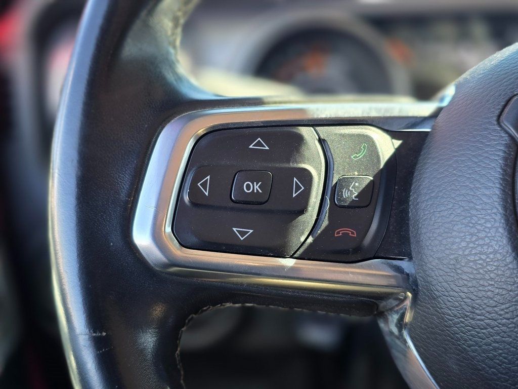 2020 Jeep Gladiator Sport - 22976863 - 31