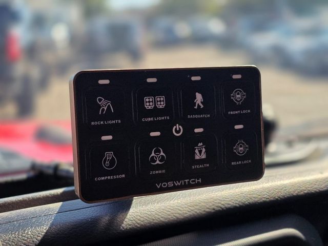 2020 Jeep Gladiator Sport - 22976863 - 34