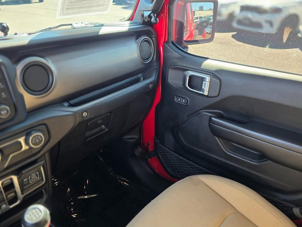 2020 Jeep Gladiator Sport - 22976863 - 47