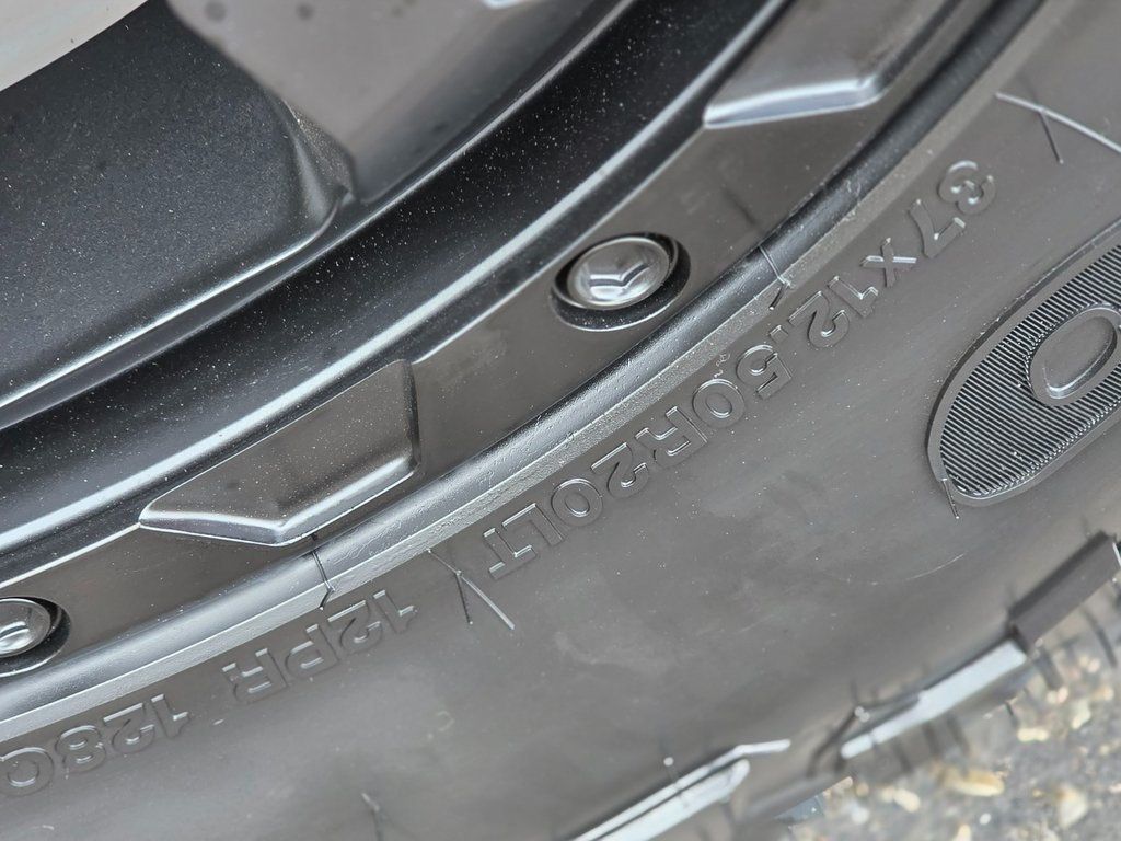 2020 Jeep Gladiator Sport - 22976863 - 6