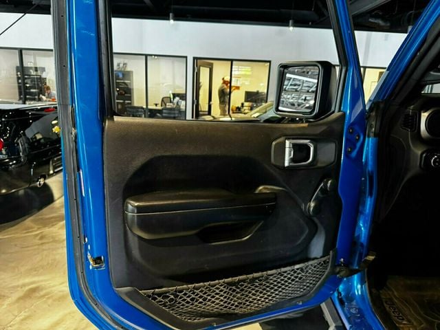 2020 Jeep Gladiator Sport/6SpeedManual/37"Tires/FoxLift/TowPkg/PushBottonStart - 23020231 - 8