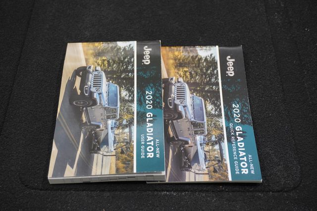 2020 Jeep Gladiator Sport S 4x4 - 22938765 - 22