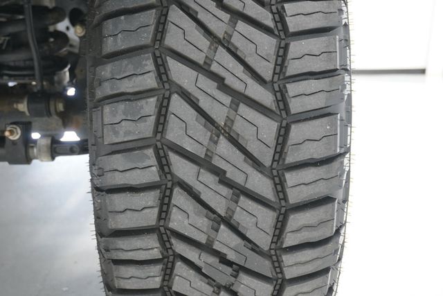 2020 Jeep Gladiator Sport S 4x4 - 22962366 - 28