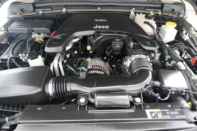 2020 Jeep Gladiator Sport S 4x4 - 22962366 - 29