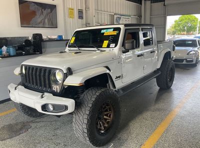 2020 Jeep Gladiator