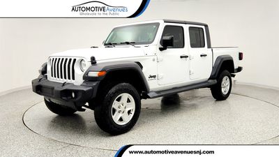 2020 Jeep Gladiator - 1C6HJTAG6LL121526