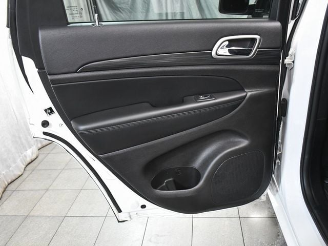 2020 Jeep Grand Cherokee Altitude - 22915362 - 10