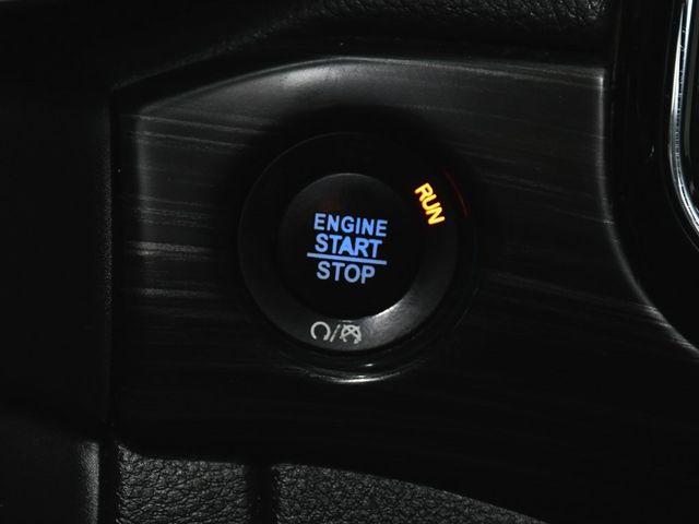 2020 Jeep Grand Cherokee Altitude - 22915362 - 24