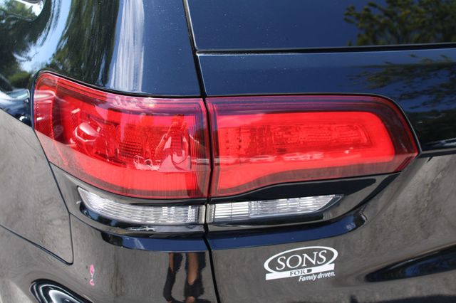 2020 Jeep Grand Cherokee Altitude 4x2 - 23083941 - 10