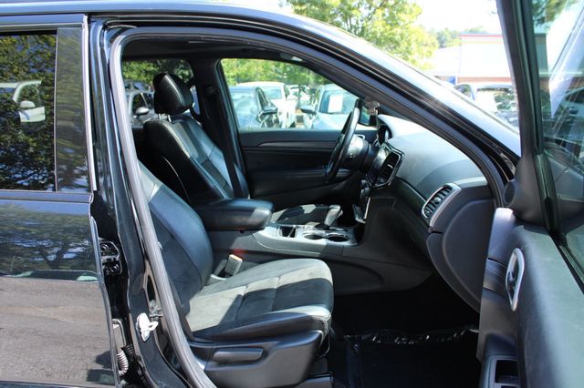 2020 Jeep Grand Cherokee Altitude 4x2 - 23083941 - 29