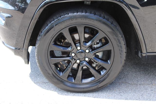 2020 Jeep Grand Cherokee Altitude 4x2 - 23083941 - 37