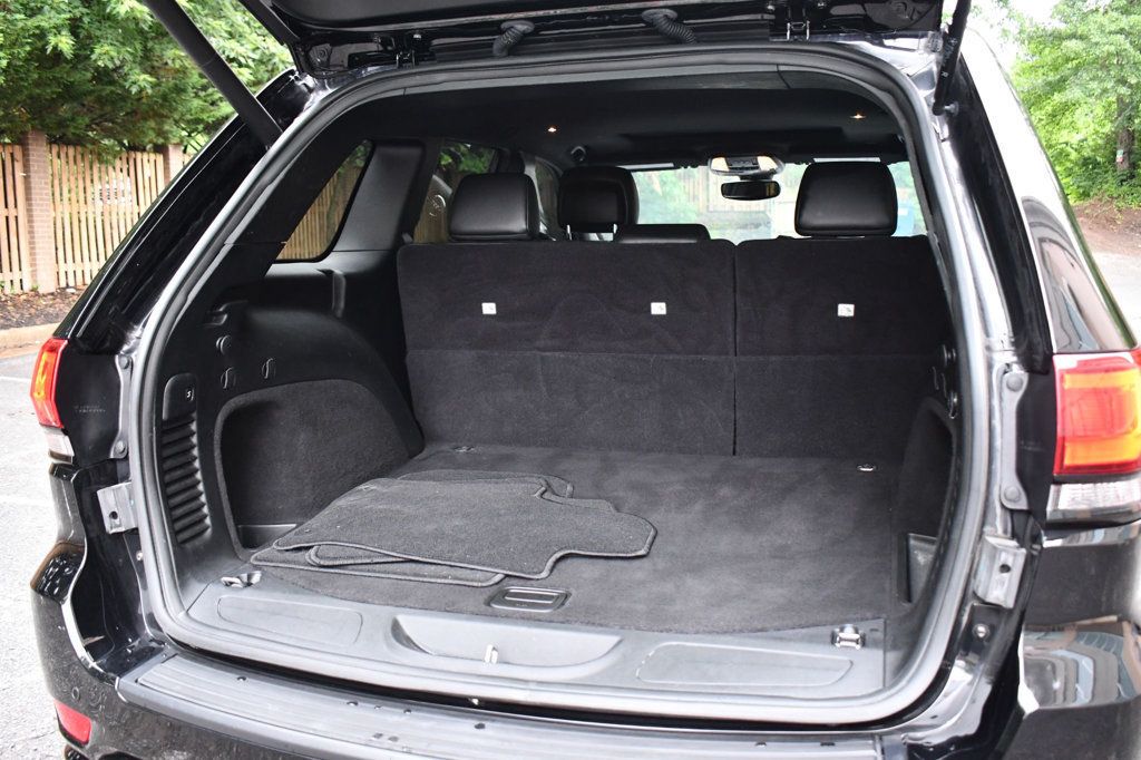 2020 Jeep Grand Cherokee Altitude photo 15