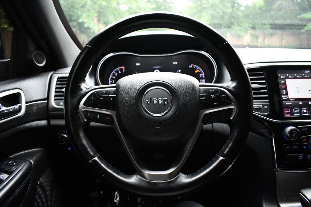 2020 Jeep Grand Cherokee Altitude photo 19