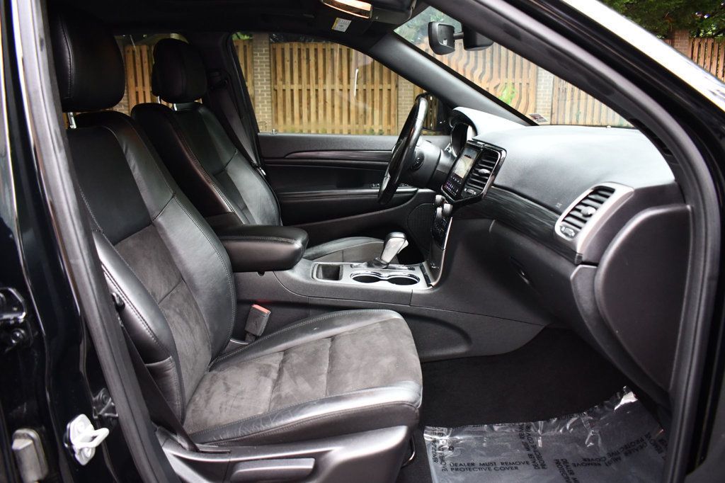 2020 Jeep Grand Cherokee Altitude photo 36