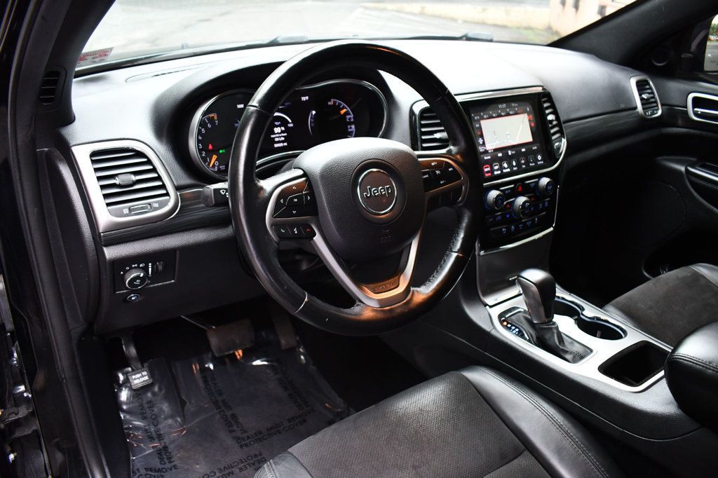 2020 Jeep Grand Cherokee Altitude photo 40