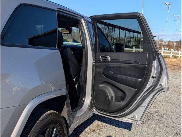 2020 Jeep Grand Cherokee Altitude 4x4 - 22964376 - 10