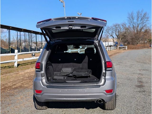 2020 Jeep Grand Cherokee Altitude 4x4 - 22964376 - 11