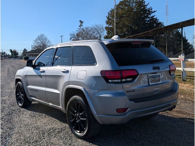 2020 Jeep Grand Cherokee Altitude 4x4 - 22964376 - 3
