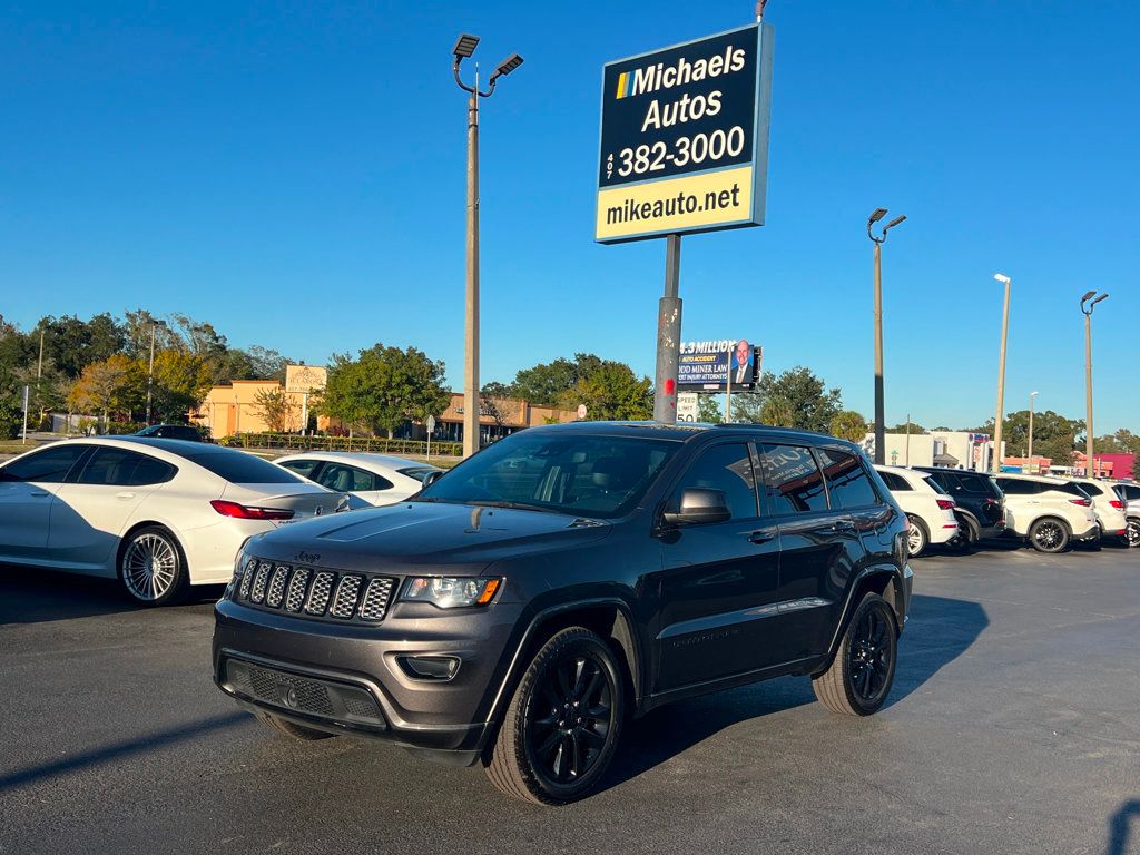 2020 Jeep Grand Cherokee Altitude 4x4 - 22686108 - 0