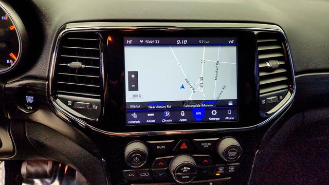 2020 Jeep Grand Cherokee Altitude 4x4 - 23098933 - 17