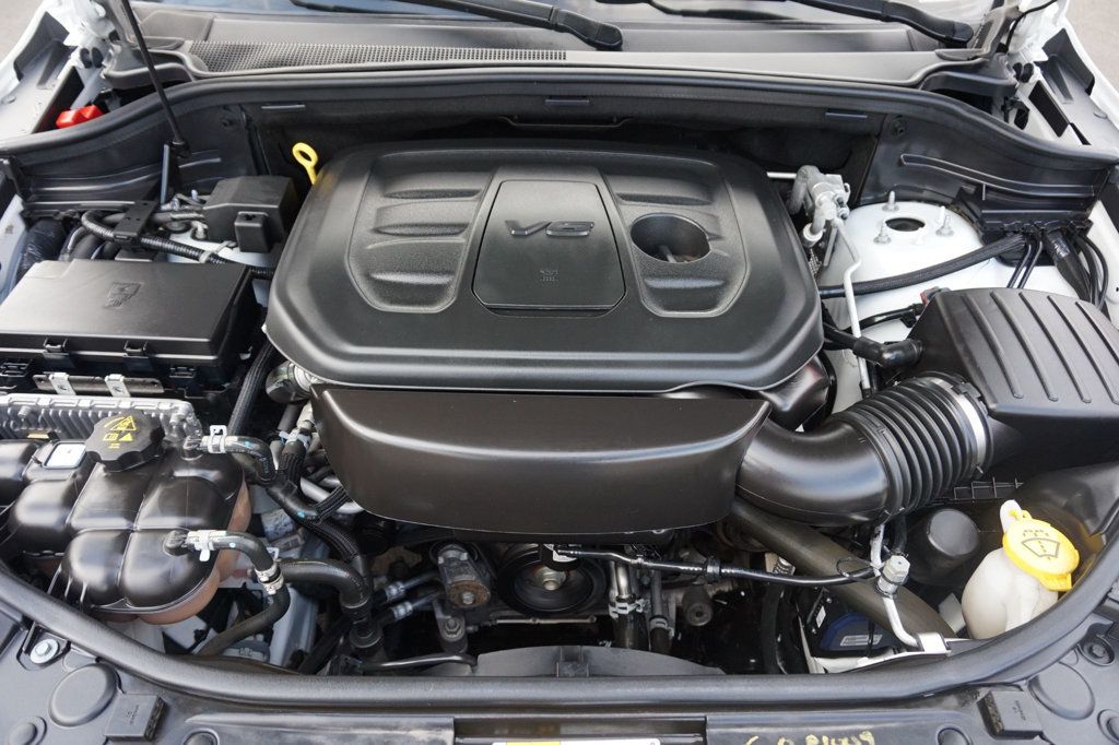 2020 Jeep Grand Cherokee Altitude photo 2
