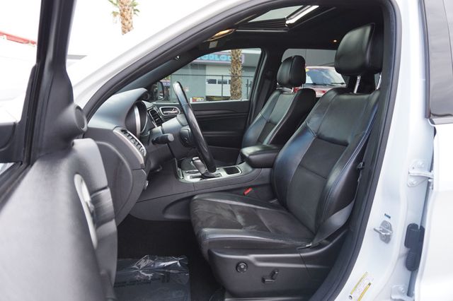 2020 Jeep Grand Cherokee ALTITUDE, 4X4, PREMIUM WHEELS, MOON ROOF, LEATHER - 22904936 - 16