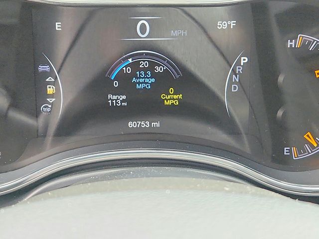 2020 Jeep Grand Cherokee Altitude 4x4 with Power Sunroof - 22946510 - 15