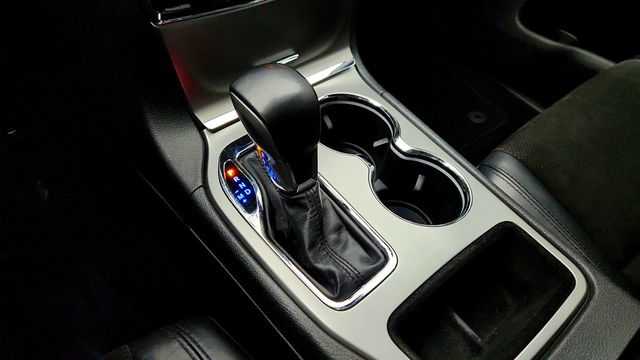 2020 Jeep Grand Cherokee Altitude 4x4 with Power Sunroof - 22964035 - 16