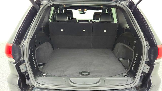 2020 Jeep Grand Cherokee Altitude 4x4 with Power Sunroof - 22964035 - 23
