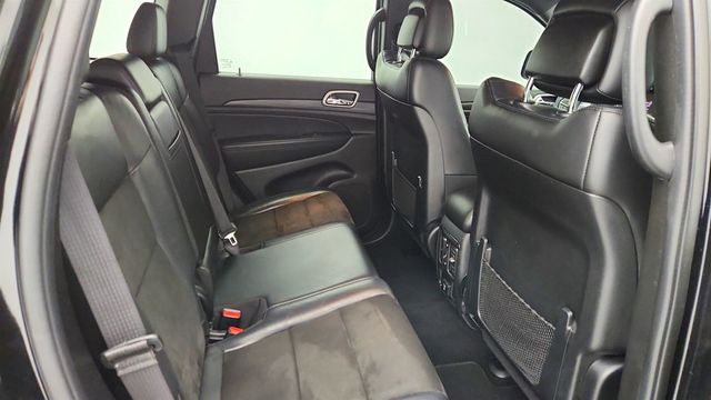 2020 Jeep Grand Cherokee Altitude 4x4 with Power Sunroof - 22964035 - 24