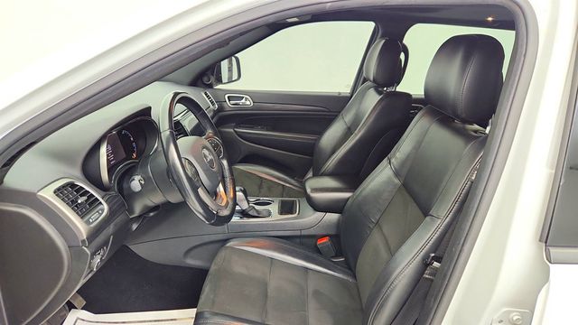 2020 Jeep Grand Cherokee Altitude 4x4 w/ Power Sunroof - 23003358 - 20