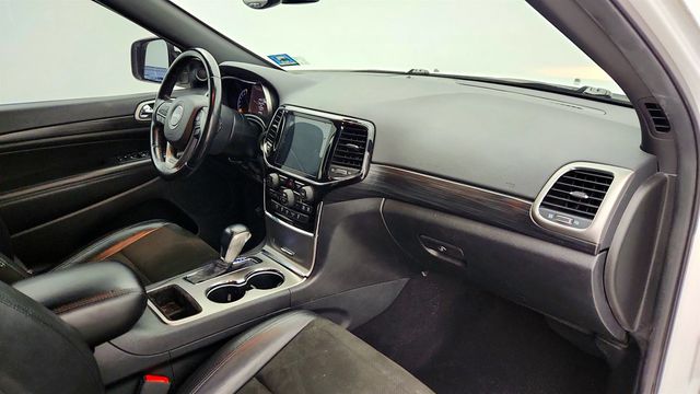 2020 Jeep Grand Cherokee Altitude 4x4 w/ Power Sunroof - 23003358 - 25