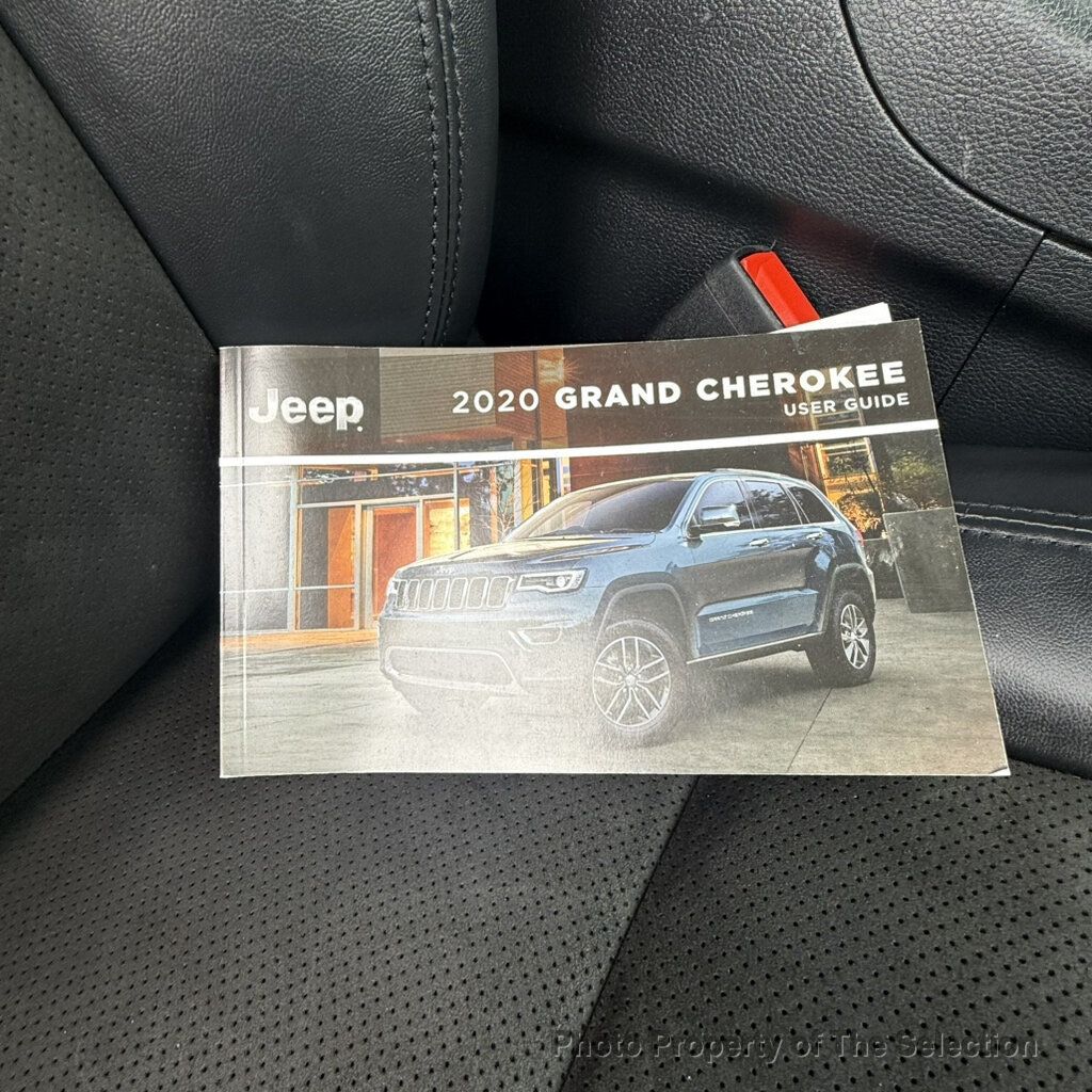 Jeep Grand Cherokee photo 39