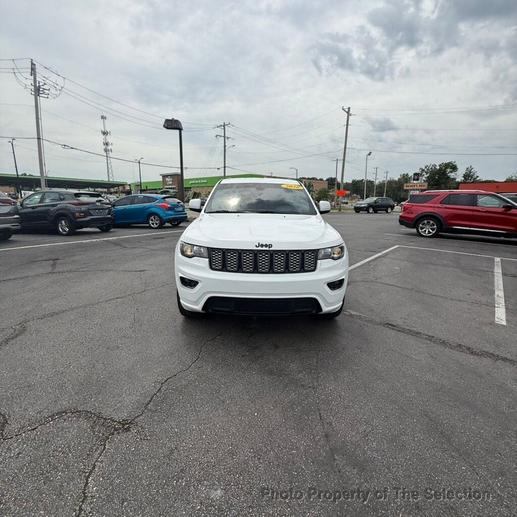 Jeep Grand Cherokee photo 4