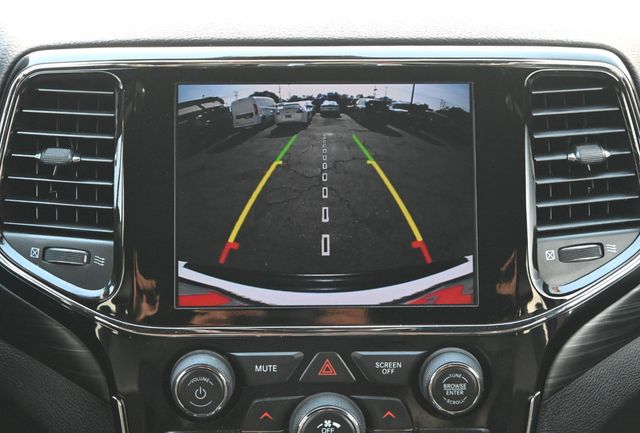 2020 Jeep Grand Cherokee Altitude Brand New Tires - 22958892 - 11