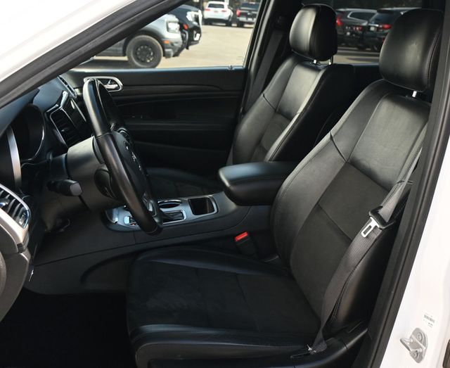 2020 Jeep Grand Cherokee Altitude Brand New Tires - 22958892 - 13