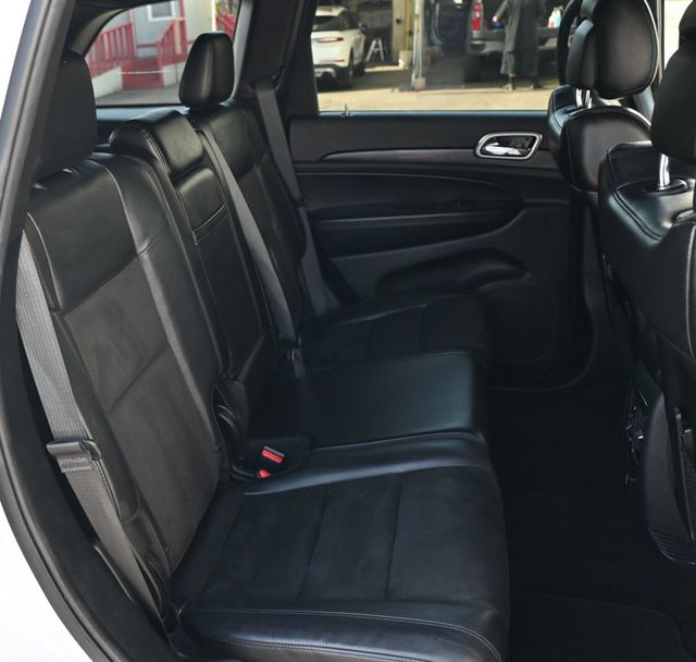 2020 Jeep Grand Cherokee Altitude Brand New Tires - 22958892 - 16