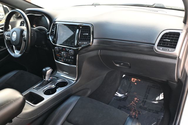 2020 Jeep Grand Cherokee Altitude Brand New Tires - 22958892 - 8