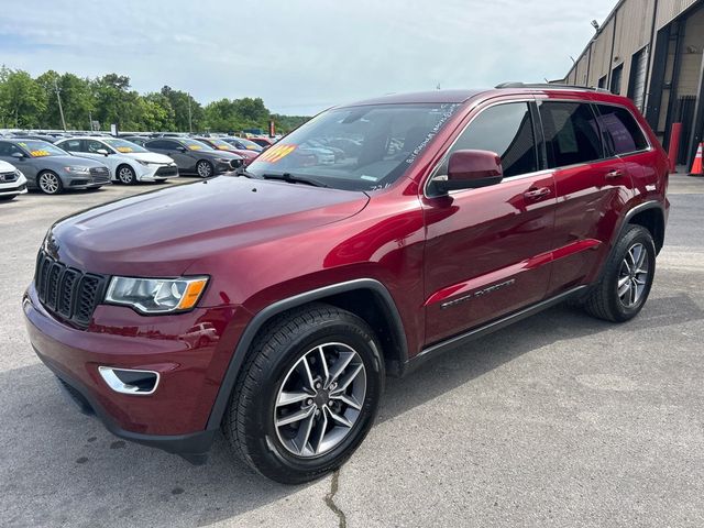2020 Jeep Grand Cherokee LAREDO - 23021377 - 2