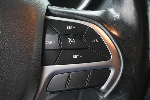 2020 Jeep Grand Cherokee Laredo E 4x2 - 23007456 - 13