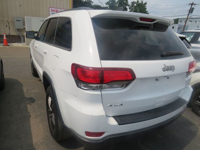 2020 Jeep Grand Cherokee Laredo E 4x4 - 23050552 - 3