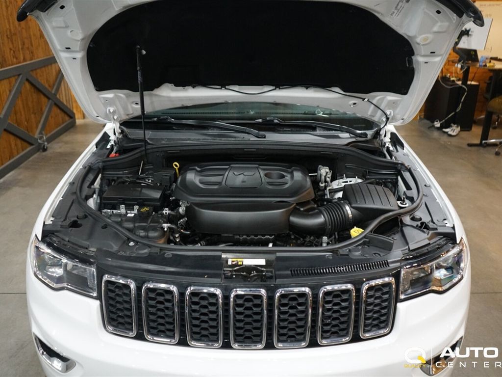 2020 Jeep Grand Cherokee Laredo E 4x4 - 22941394 - 7