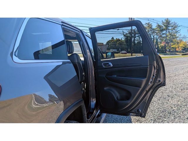 2020 Jeep Grand Cherokee Laredo E 4x4 - 22926382 - 11