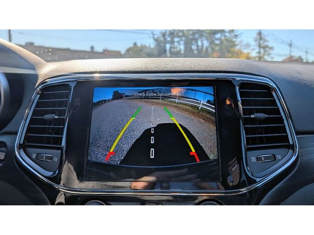 2020 Jeep Grand Cherokee Laredo E 4x4 - 22926382 - 30