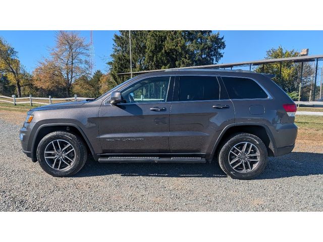2020 Jeep Grand Cherokee Laredo E 4x4 - 22926382 - 3