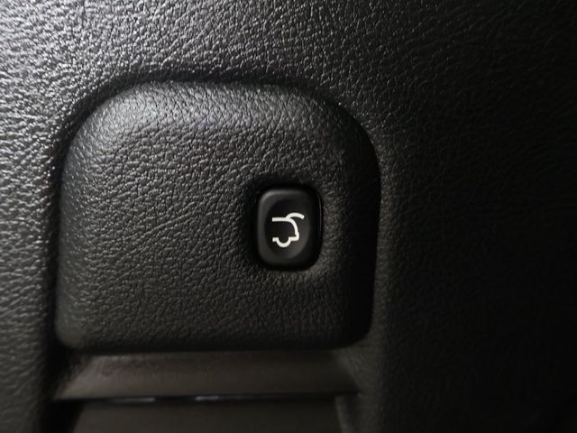 2020 Jeep Grand Cherokee Laredo E 4x4 - 22984538 - 17