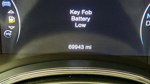 2020 Jeep Grand Cherokee Laredo E 4x4 with Power Sunroof - 22957119 - 15