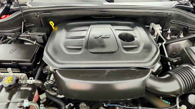 2020 Jeep Grand Cherokee Laredo E 4x4 with Power Sunroof - 22957119 - 27