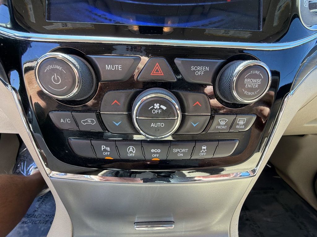 Jeep Grand Cherokee photo 19